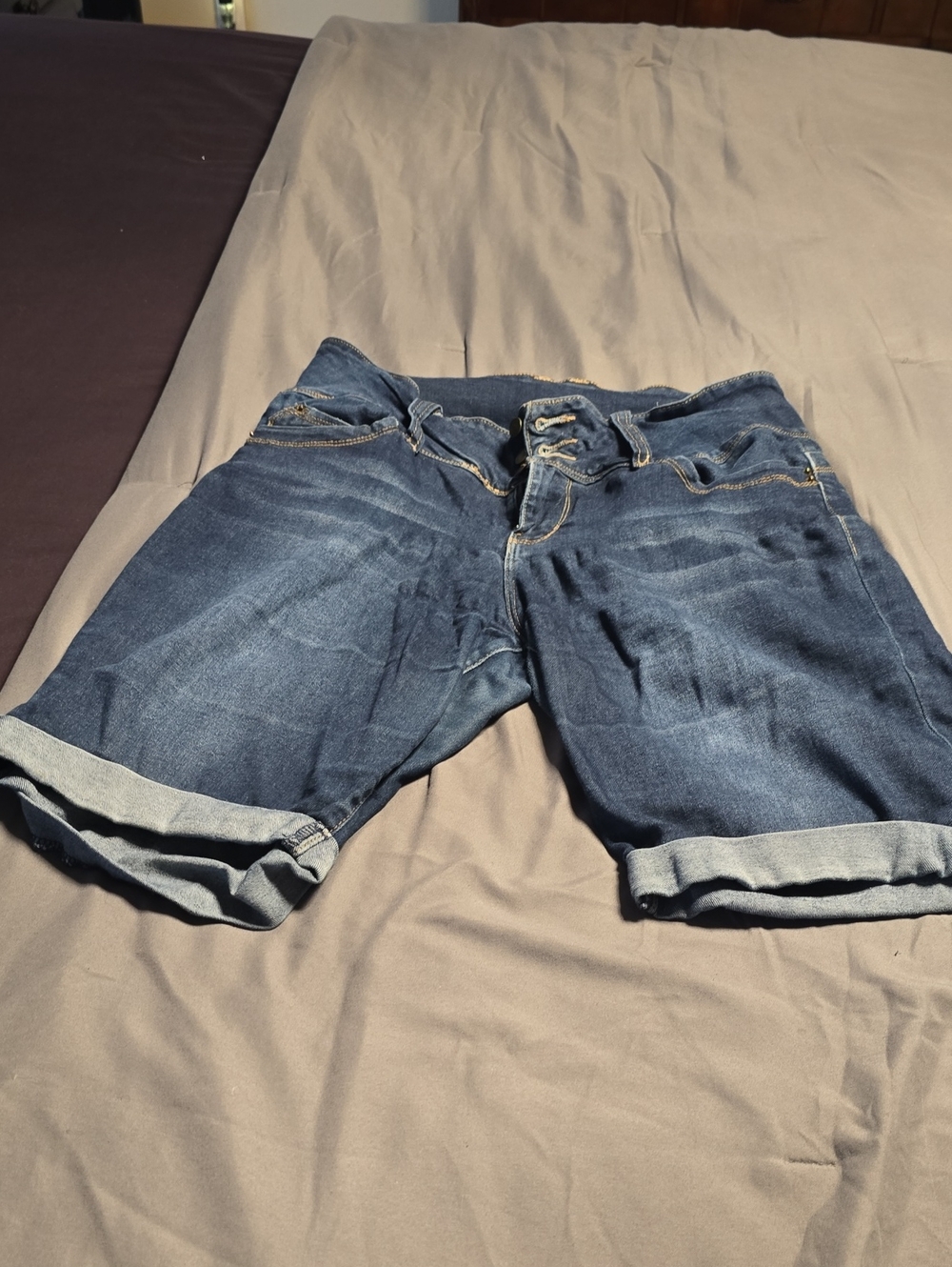 Fashion Nova Dark Blue Denim Shorts with Gold Stitching
